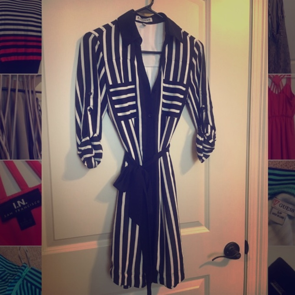 EXPRESS dress button up style